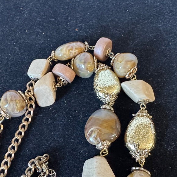 🔥 Vintage, fashion Elegant, Gold and Brown Beaded Necklace 18” - Picture 3 of 5